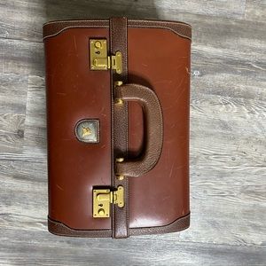 Mark cross makeup train case